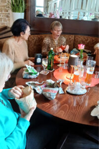 Leckerem Essen und viel Spaß beim Gräuelwichteln